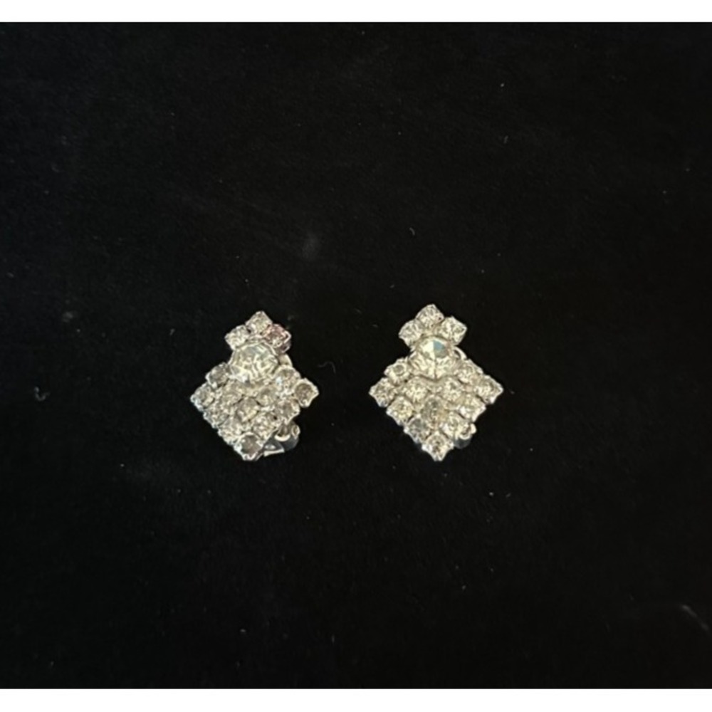 Vintage 1950's Round‎ Glamour Rhinestone Clip On Earrings